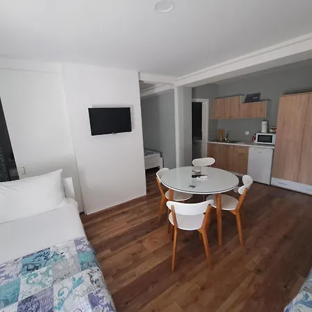 Flower With Free Onsite Parking Appartement Mostar