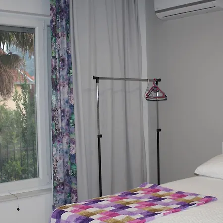 Apartment Flower With Free Onsite Parking Mostar