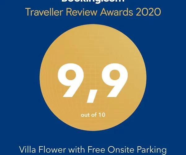 Flower With Free Onsite Parking *